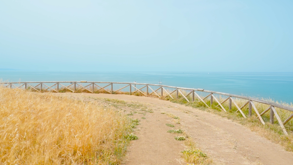 Vista Panoramica del Mare di Puglia